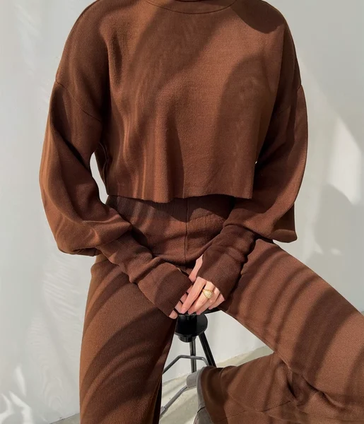 Balıkçı Yaka Üst Geniş Paça Alt London Kadın Kahve Triko Takım