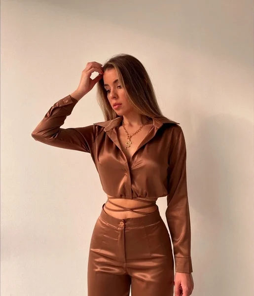 Crop Altı Bağcıklı Üst Geniş Paça Pantolon Greta Kadın Taba İkili Takım