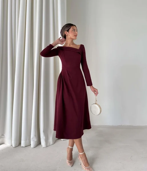 Asimetrik Yaka Uzun Kollu Keyli Bordo Kadın Midi Elbise